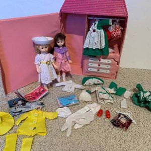 Vintage 1979 Vogue Dolls Ginny Carry Case filled with 2 Dolls and Clothing